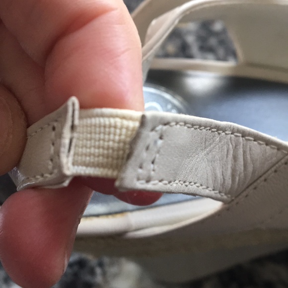 Jessica Simpson Off white platform sandals - Picture 8 of 12